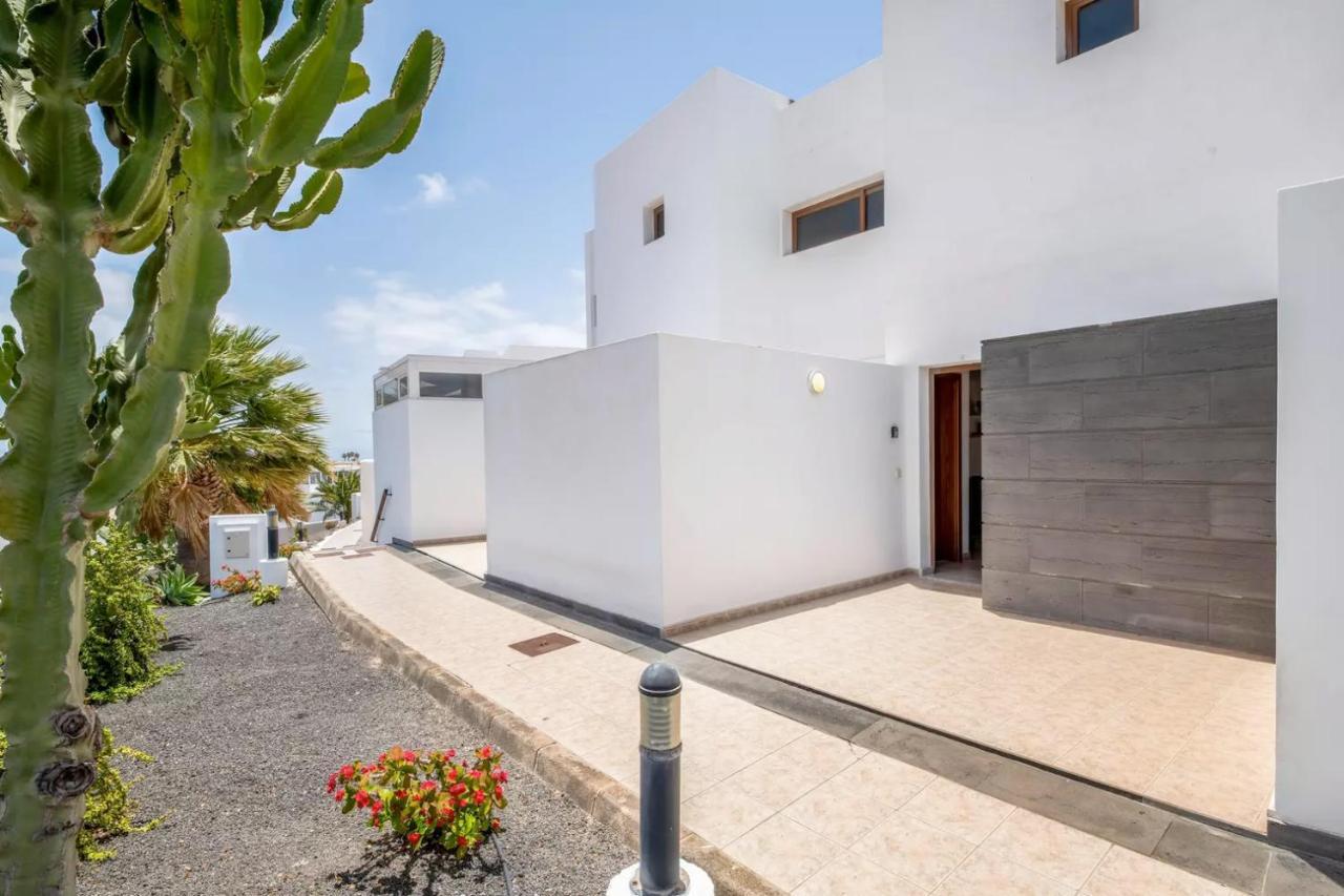 Modern Duplex In Puerto Del Carmen Apartment Tias Exterior photo